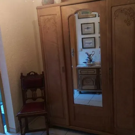 Haus Am See * ברוגן